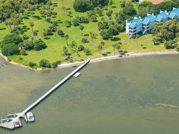 5683 S Us Highway 1, Grant, FL 32949