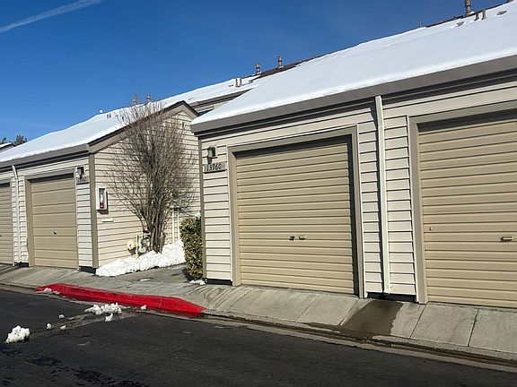 2nd image of 13960 Lear Blvd