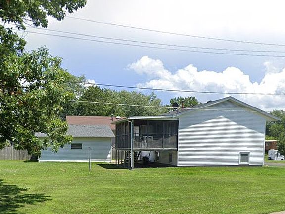 5th image of 1354 11th Ave N
