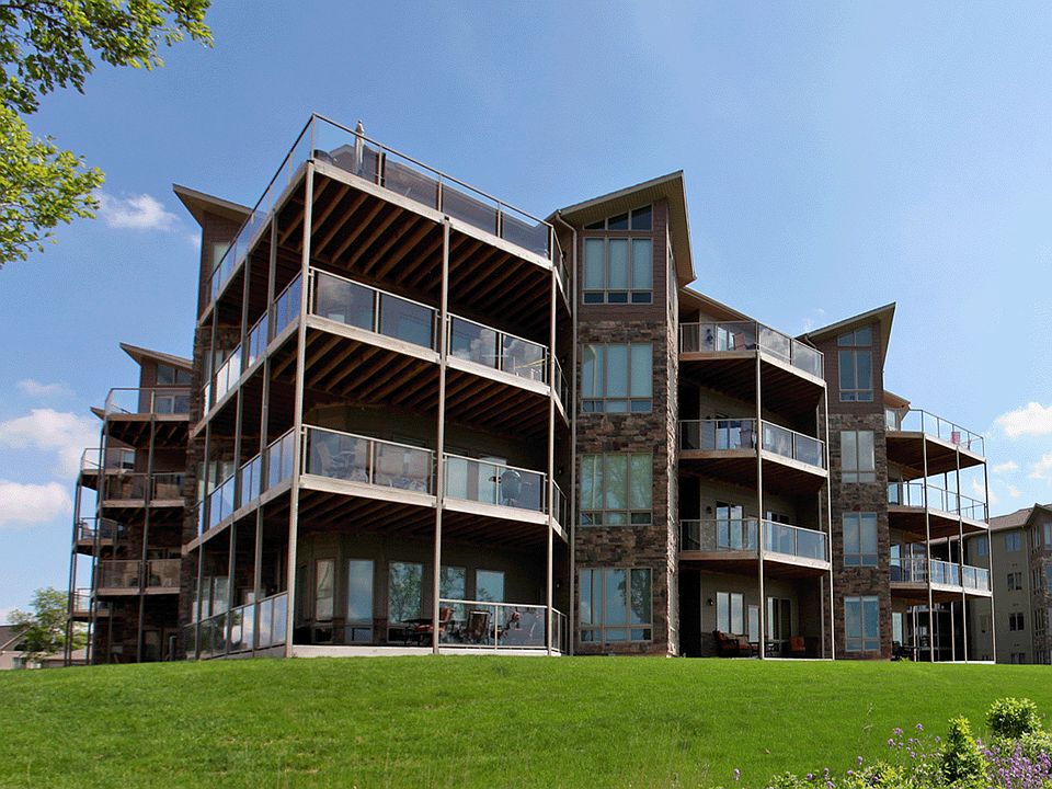1st image of 435 240th Ave #400