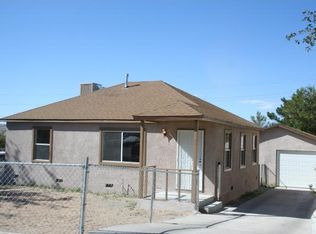 641 Flora Ave, Barstow, CA 92311