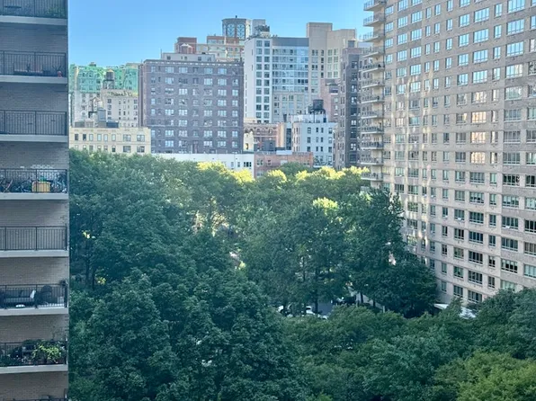 140 West End Avenue image 12 of 19