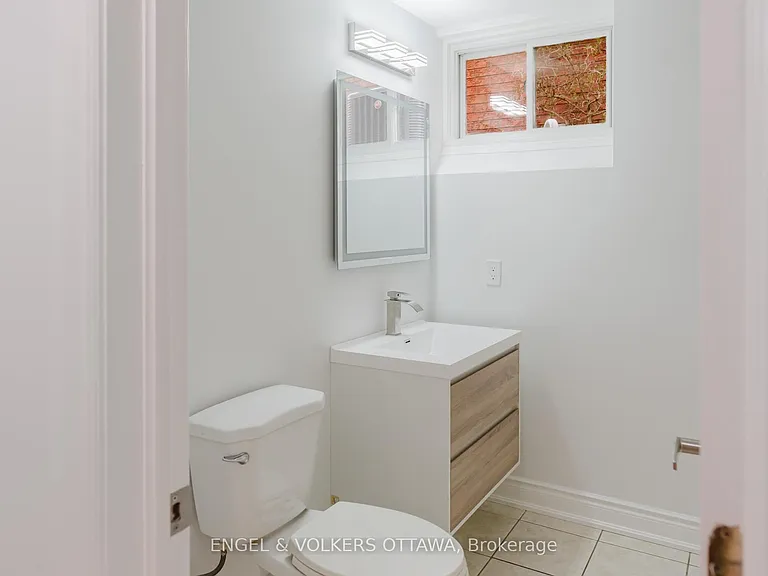 1649 Rosebella Ave #B — Photo 19