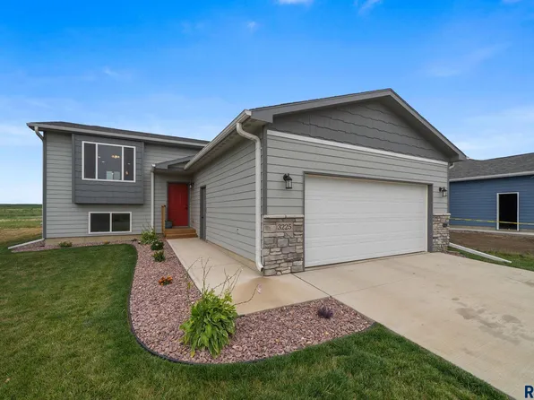 3225 N Yukon Ave, Sioux Falls, SD 57107