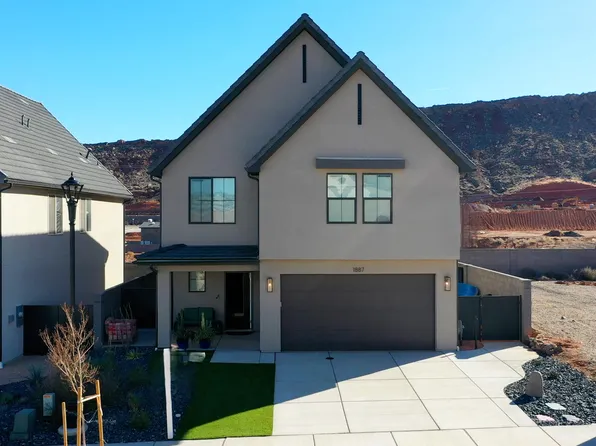1887 S Wolverine Way, Washington, UT 84780
