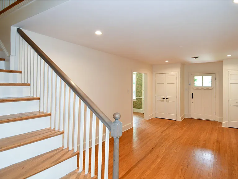 2608 Fordham Rd — Photo 19