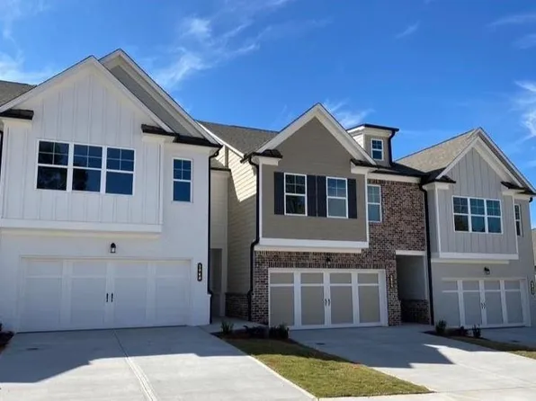 5141 Fox Den Rd, Oakwood, GA 30566