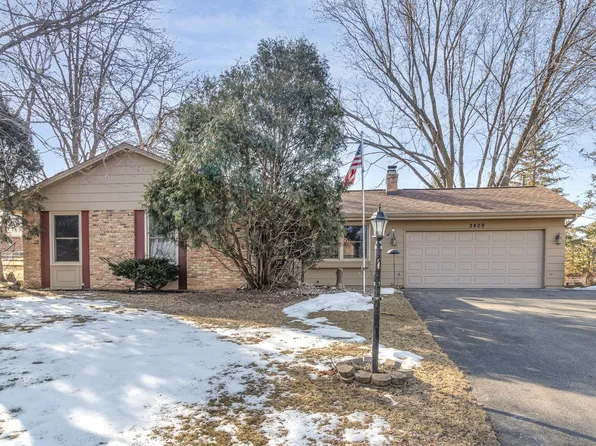 3409 W 132nd St, Burnsville, MN 55337