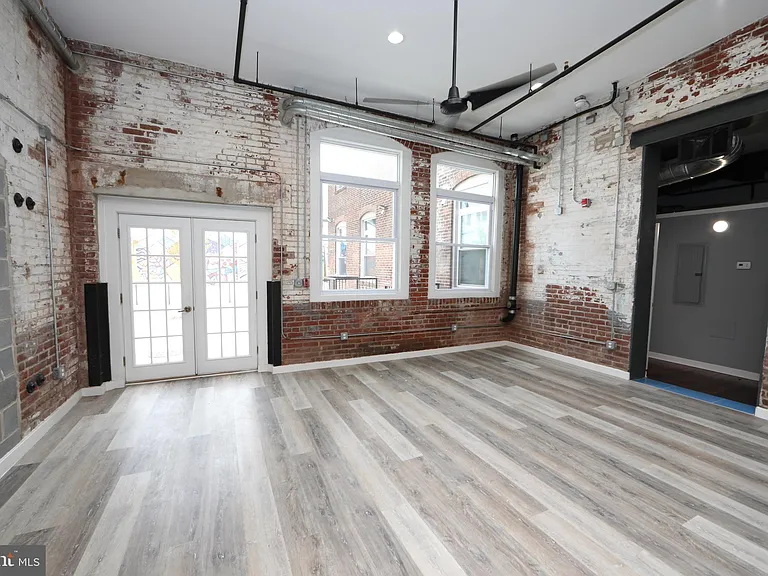 3450 J St #124 — Photo 6