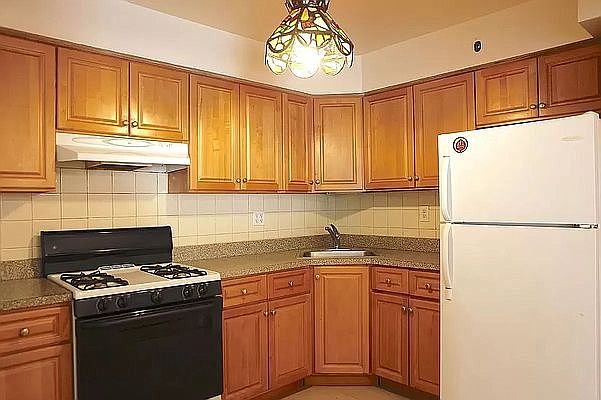 1st image of 22-33 38th St #1