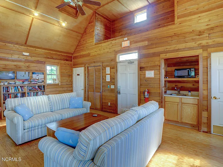 1620 Goley Hewett Rd SE #308 — Photo 33