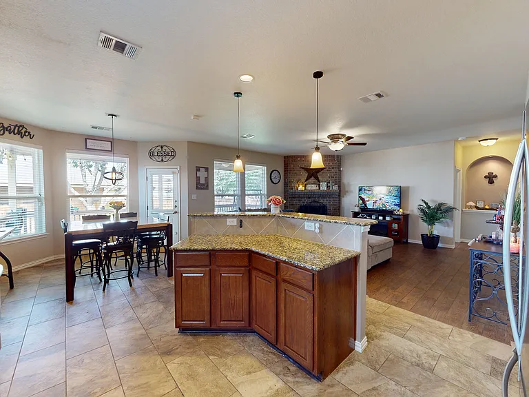 522 Baltustrol Dr — Photo 27