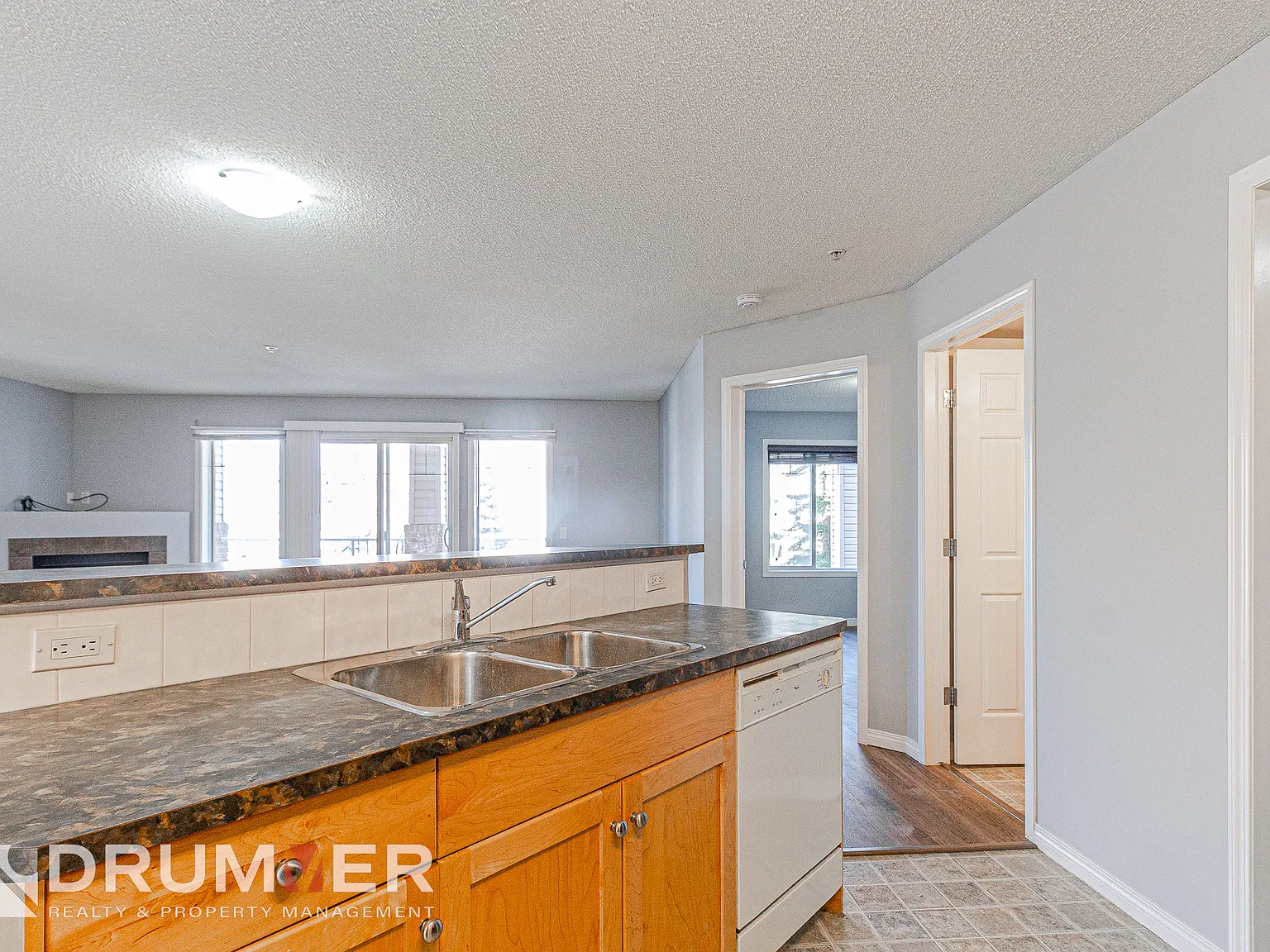 Marda Loop Gem | 2 Bed + Den, 2 Bath | Underground Parking + Utilities Included — Photo 3