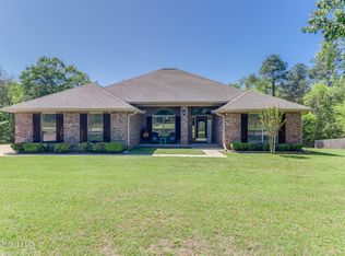 88 Deerwood Dr, Perkinston, MS 39573