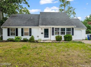 28 Brand Rd, Toms River, NJ 08753