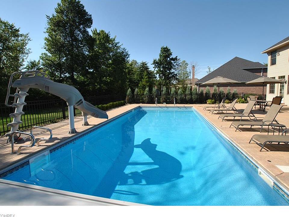 1st image of 17344 Creekside Cir