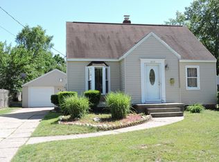 824 Muriel St SW, Wyoming, MI 49509