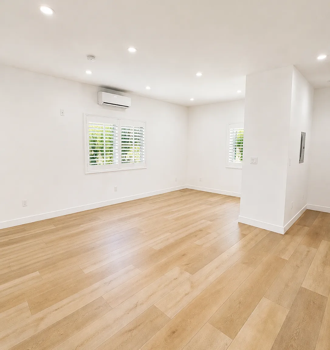 Studio, 420 sqft, $1,950 — Photo 4