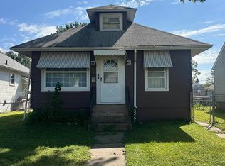 1718 S 13th St, Burlington, IA