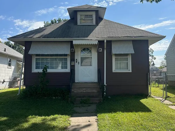 1718 S 13th St, Burlington, IA 52601