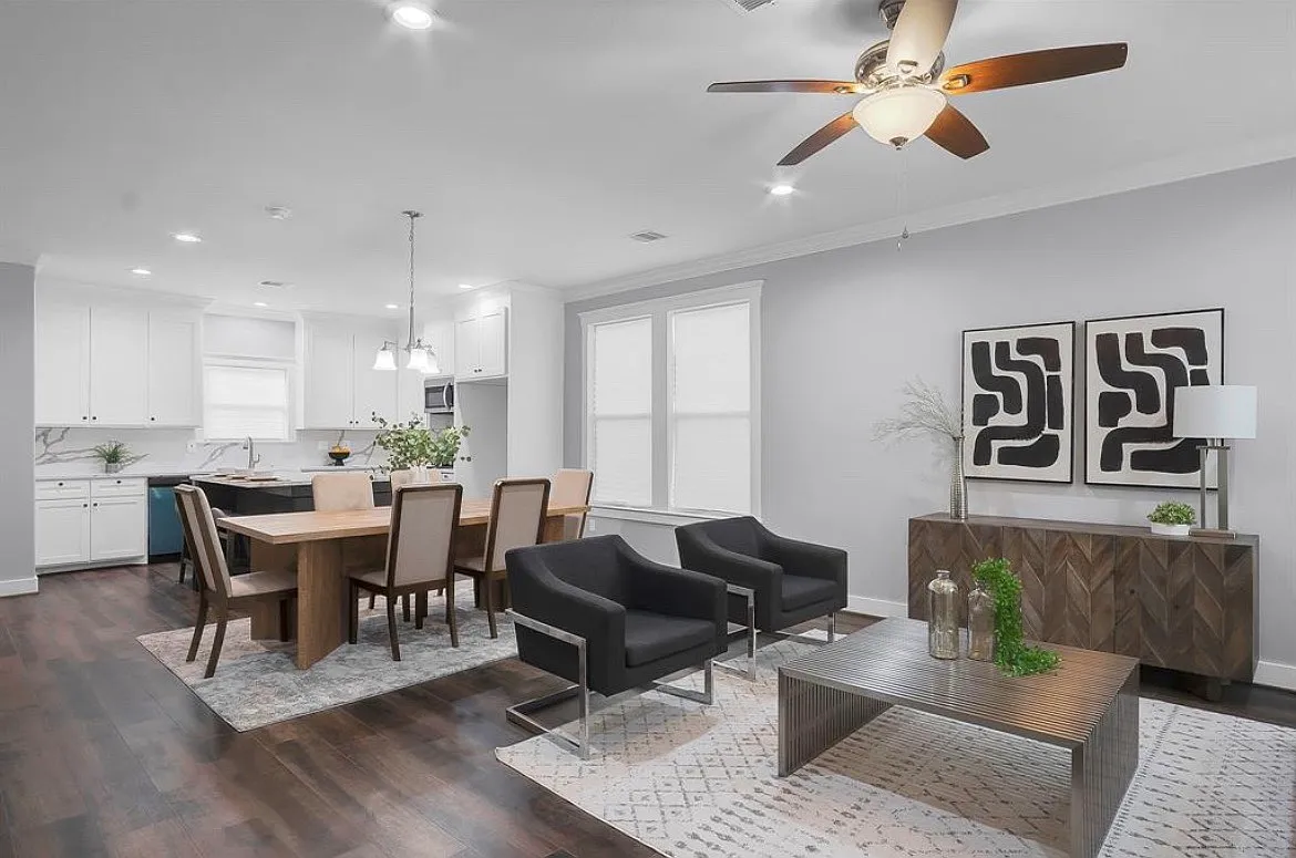 3 bed, 2.5 bath, 1650 sqft, $2,200 — Photo 3