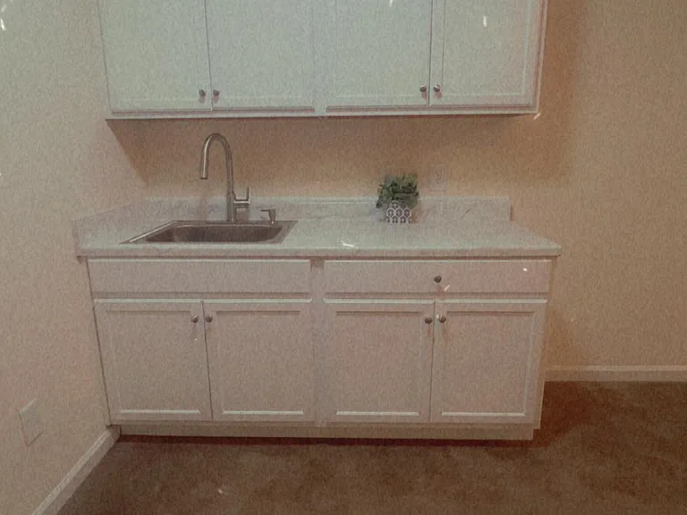 Kitchenette Area