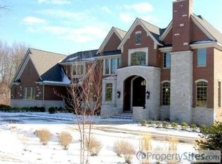 1924 Heron Ridge Dr, Bloomfield Township, MI