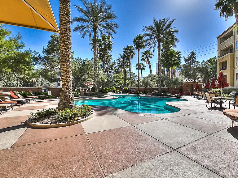 230 E Flamingo Rd #231 — Photo 31