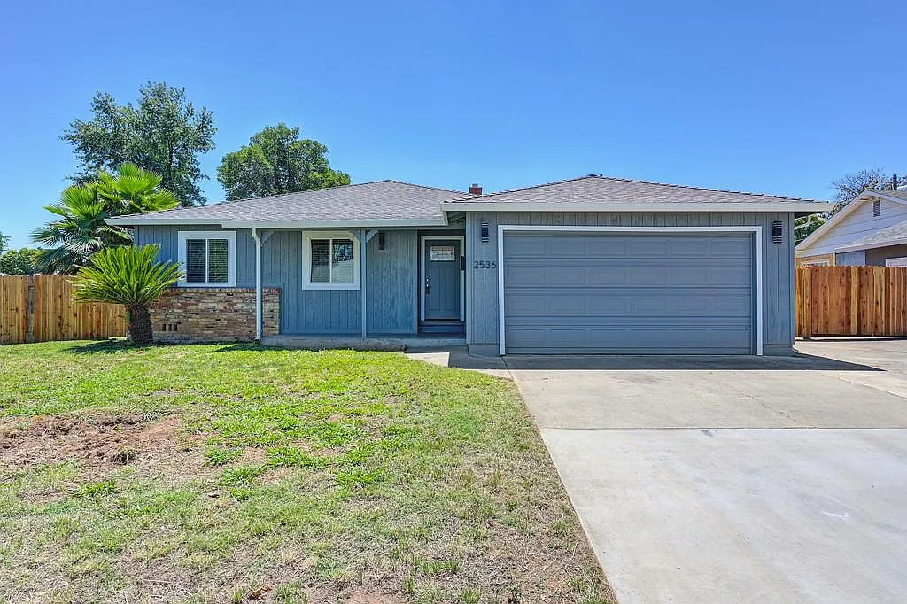 2536 Sarda Way photo 1