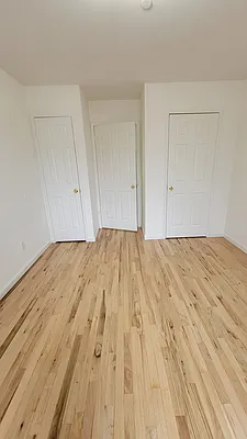 Rented by Avanguard Realty Corp | media 12