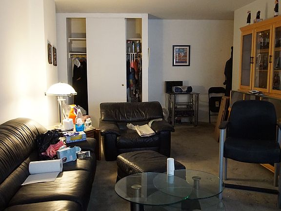 5th image of 2940 W 5th St #8J