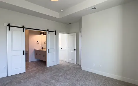 211 NE Monroe St — Photo 26