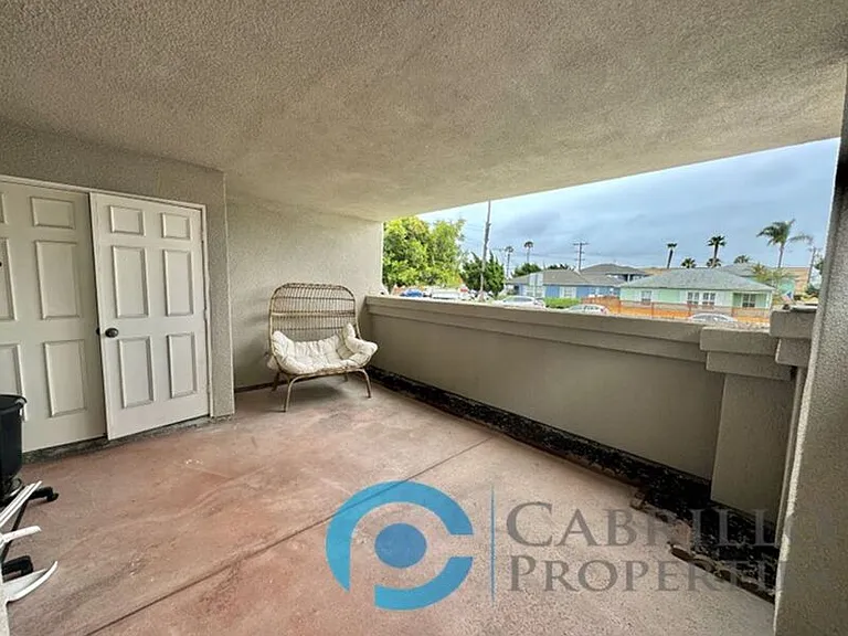 1070 Felspar St #1 — Photo 24
