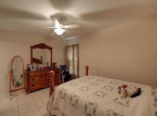 201 Keen Ter #B, Sebastian, FL 32958