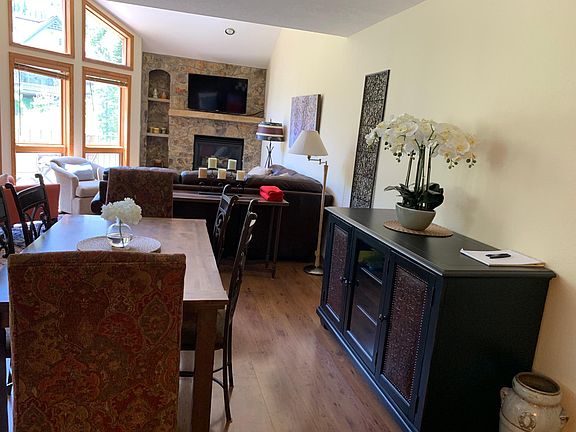 2nd image of 5040 Main Gore Dr