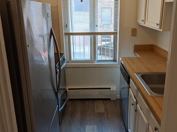 5th image of 777 Hinman Ave APT 23