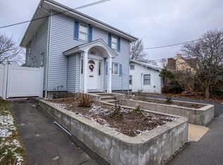 114 W Chestnut St, Brockton, MA 02301