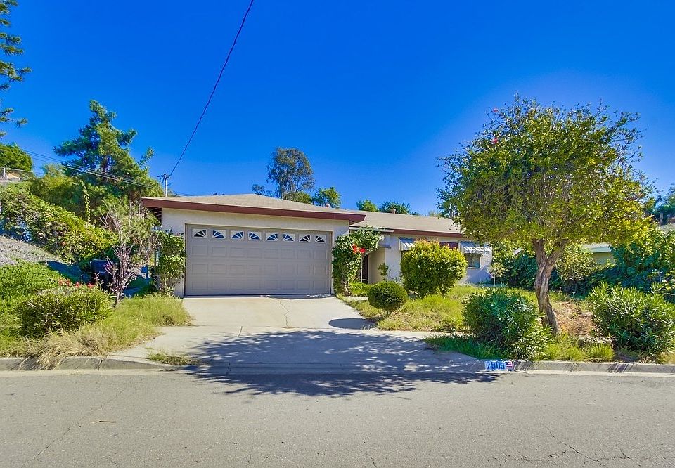 1st image of 7905 San Vicente St