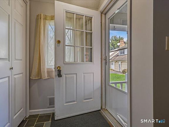 2nd image of 2900 Dover Court