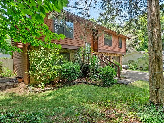 2nd image of 6005 Long Pine Dr
