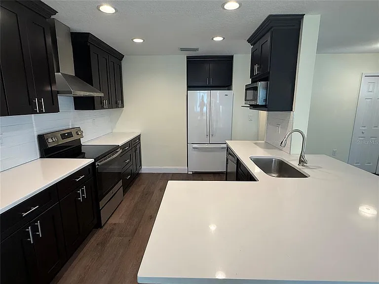 514 Longfellow Ct #C — Photo 13