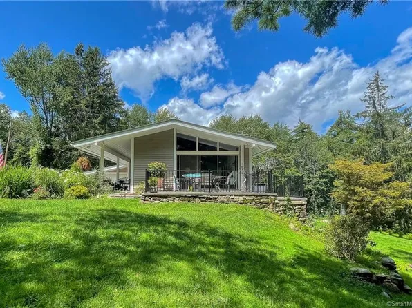 36 Trotta Lane, Morris, CT 06763