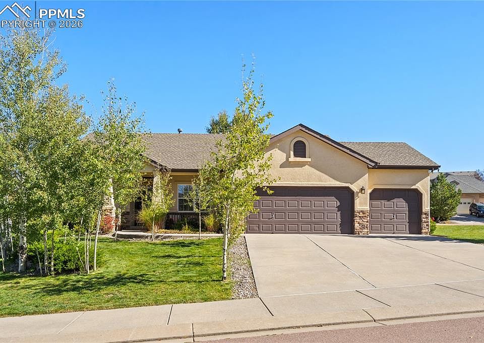 1st image of 208 Green Rock Pl