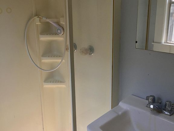 2nd image of 802 NW Ferris Ave