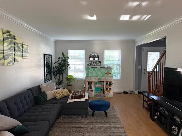 325 Bingham Cir — Photo 8
