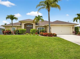 2820 SW 29th Pl, Cape Coral, FL 33914
