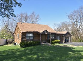 6769 Telegraph Rd, Saint Louis, MO 63129