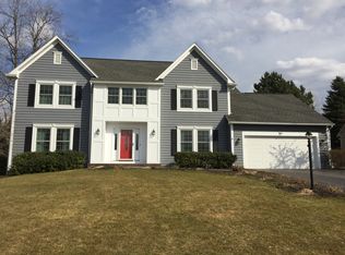 60 Chardonnay Dr, Fairport, NY 14450