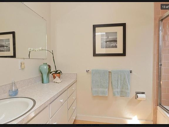 4th image of 725 Marion Ave