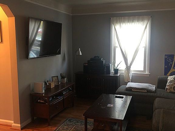 5th image of 1518 Longfellow Ave
